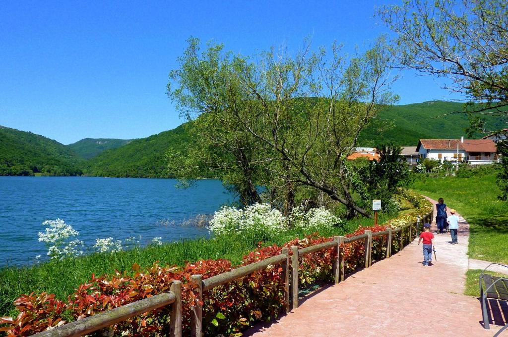 Quinto Real Turismo Rural Affittacamere Eugi Esterno foto